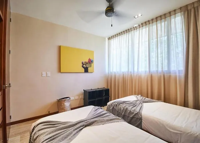 Aldea Zama Oasis: Private Pool With 24/7 Security Apartment *
