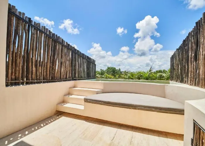 Aldea Zama Oasis: Private Pool With 24/7 Security Apartment